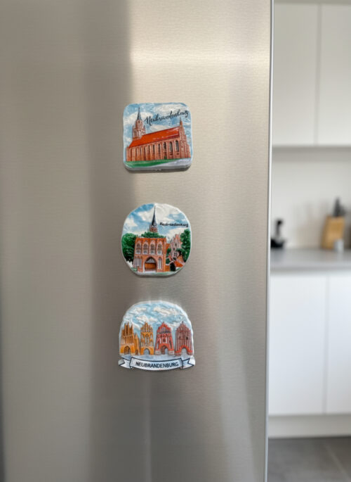 Souvenir-Magnete-Neubrandenburg-Vier-Tore-Kirche
